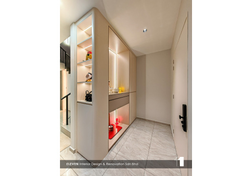 eleven_watermark03_379389359