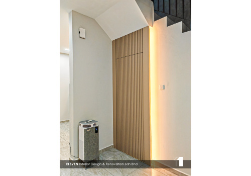 eleven_watermark07_2067810823