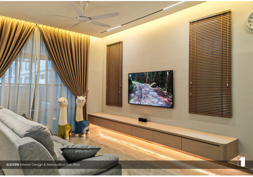 eleven_watermark08_1989171647