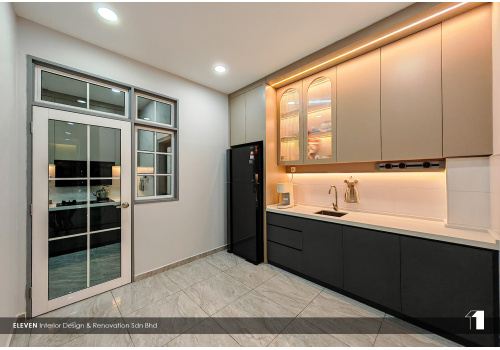 eleven_watermark15_176142560