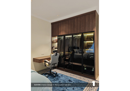 eleven_watermark32_1281177681